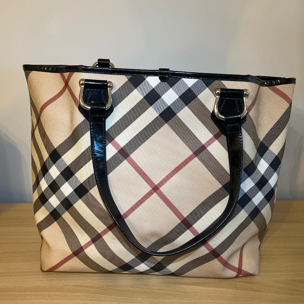 Burberry bag